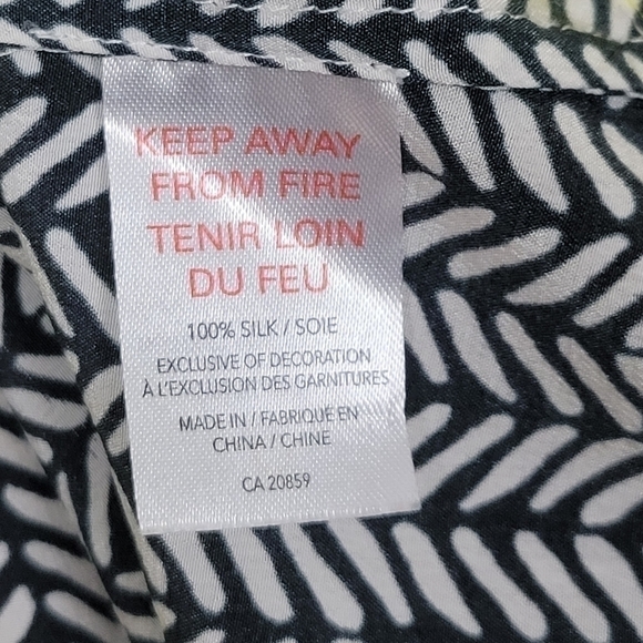 Hatley navy/white patterned with yellow band sleeveless 100% silk top size Small - Picture 6 of 8